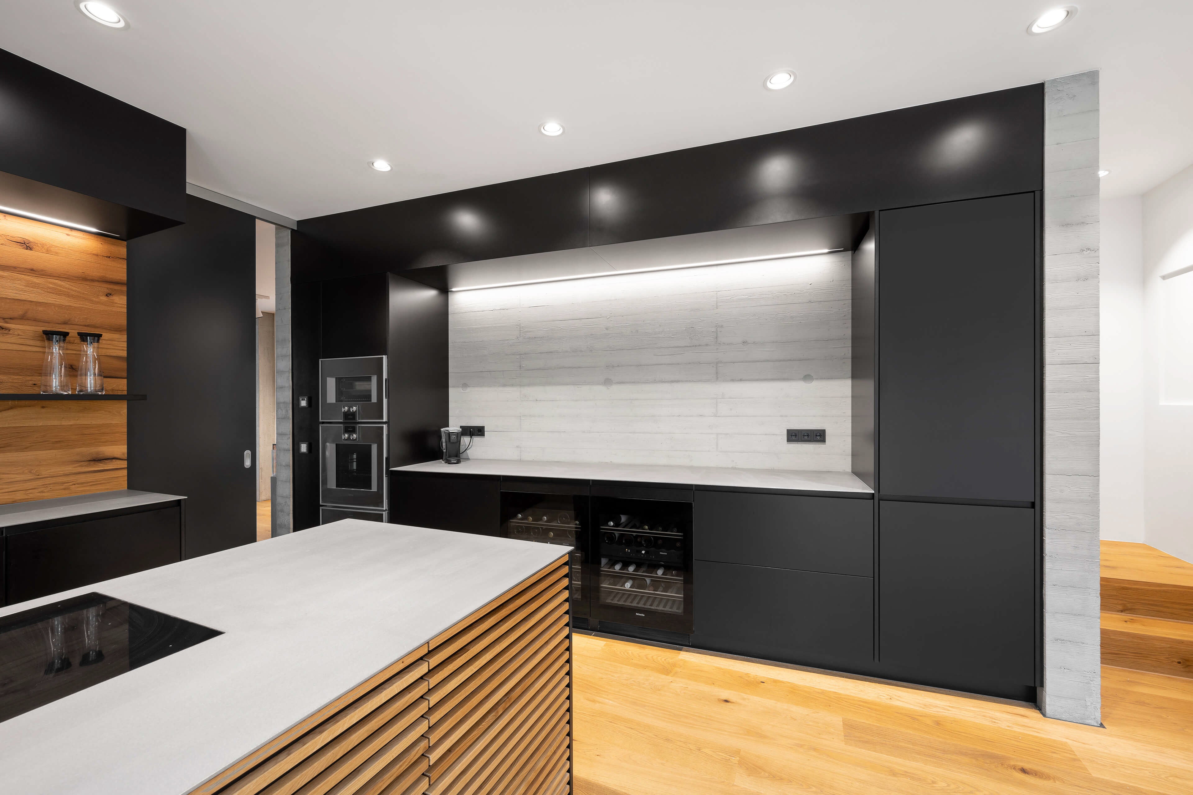 Schwarze Designküche