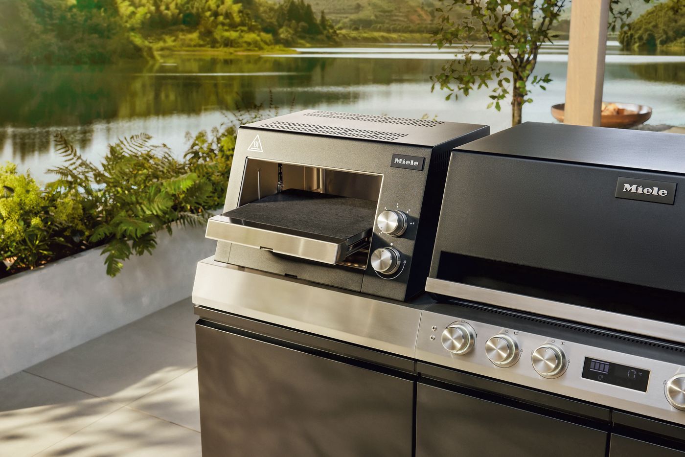 Grill Opening der neuen Miele Outdoor Cooking Welt bei der BEER Küchenmanufaktur