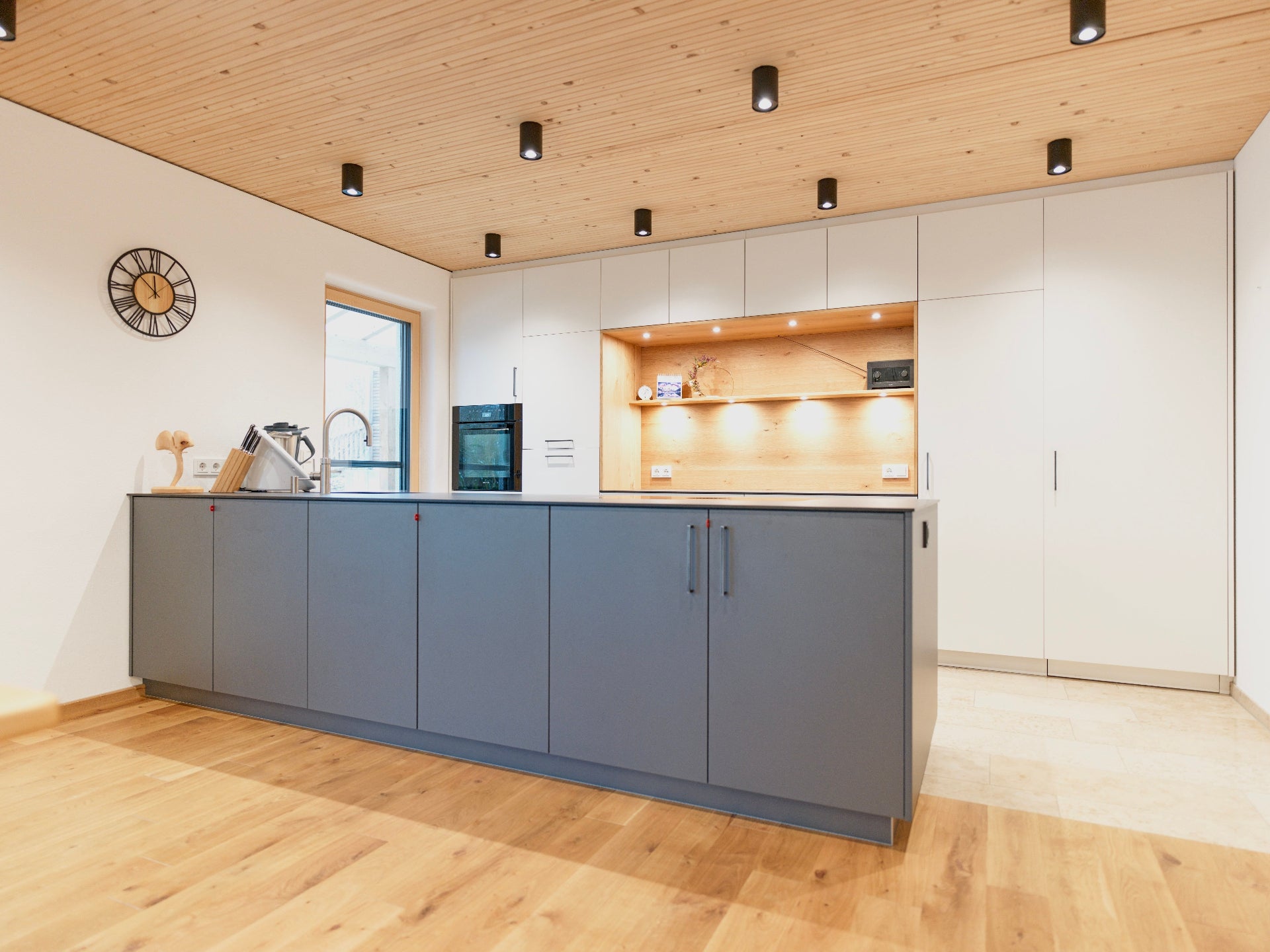 Puristische Naturküche