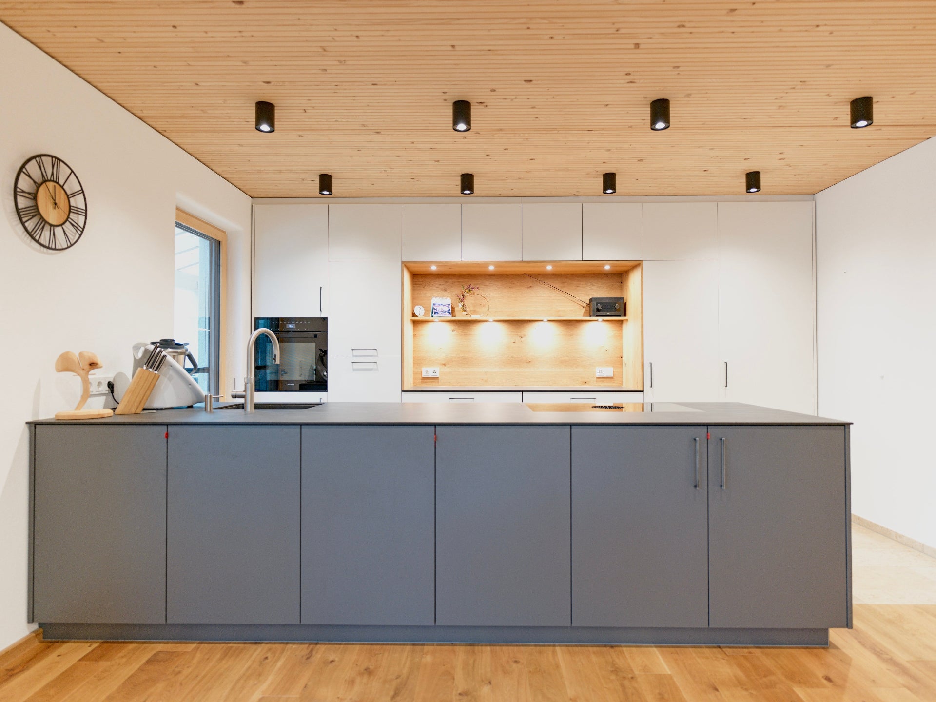 Puristische Naturküche